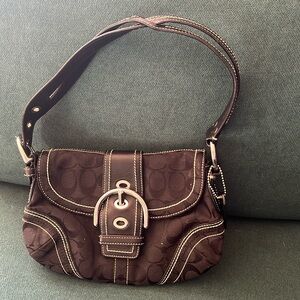 Vintage Coach 25. Signature Jacquard Shoulder Hobo Silver Hardware Buckle Bag